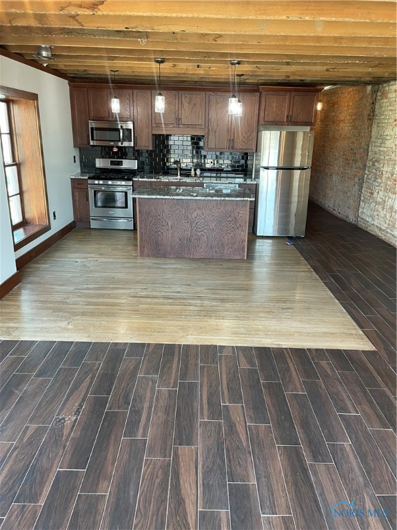 Findlay, Ohio 45840, United States, 2 Bedrooms Bedrooms, ,2 BathroomsBathrooms,Residential,Active,88547