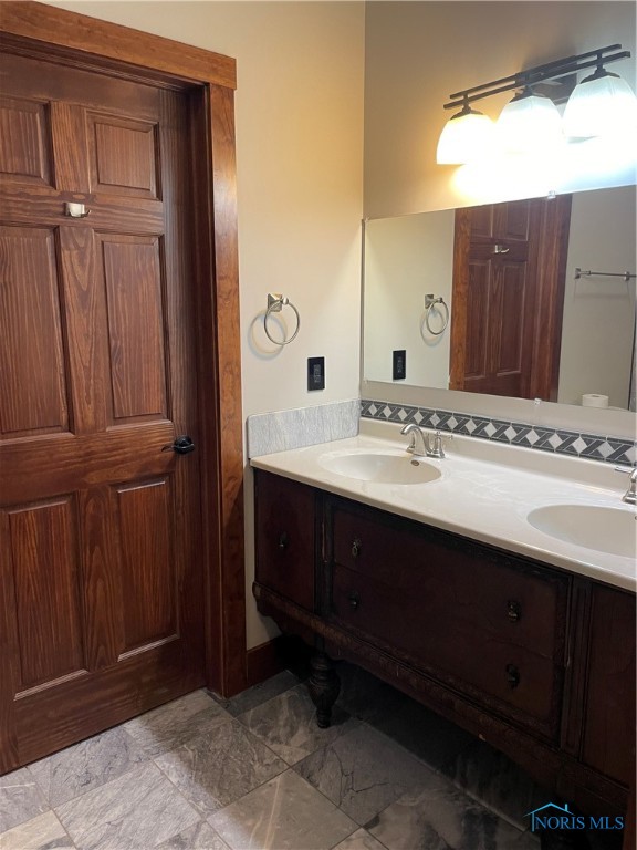 Findlay, Ohio 45840, United States, 2 Bedrooms Bedrooms, ,2 BathroomsBathrooms,Residential,Active,88547