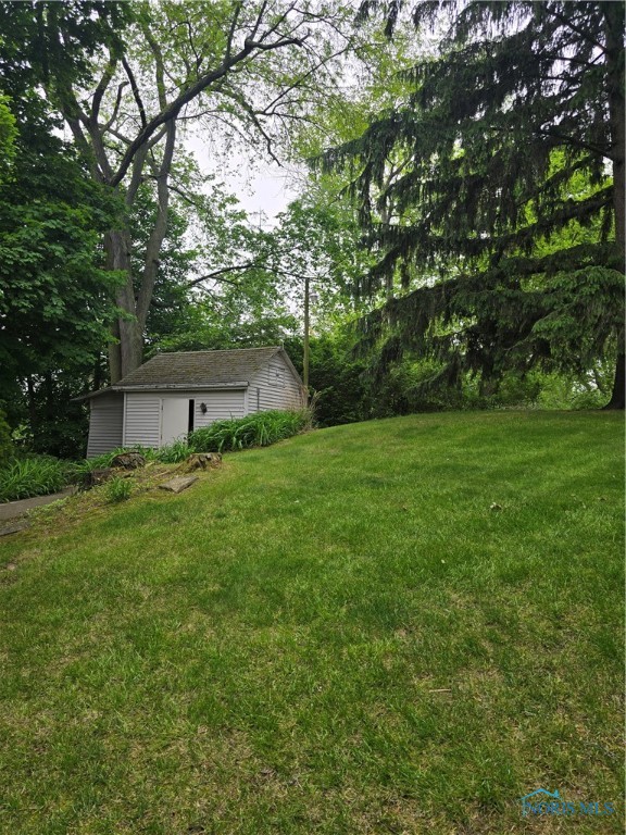 1501 Tiffin Road, Fremont, Ohio image 4