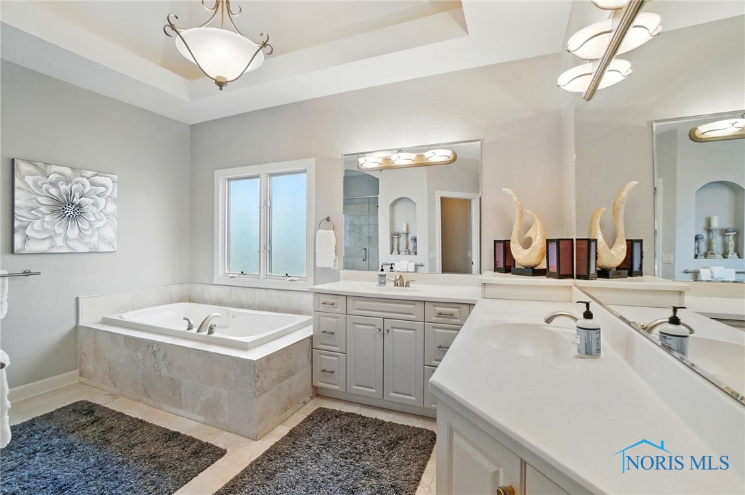5616 Golden Pond Lane, Sylvania, Ohio image 26