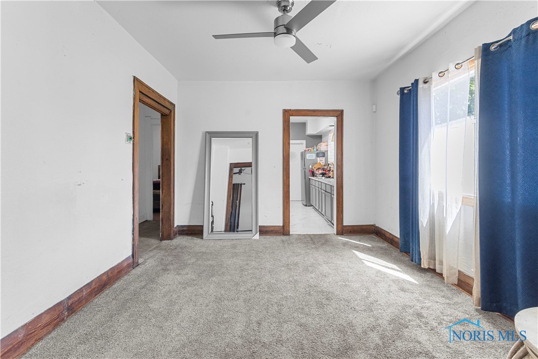 2726 Lawrence Avenue, Toledo, Ohio image 5