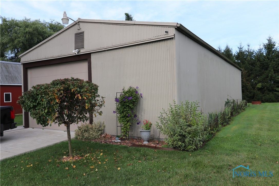 1426 S Lathrop Road