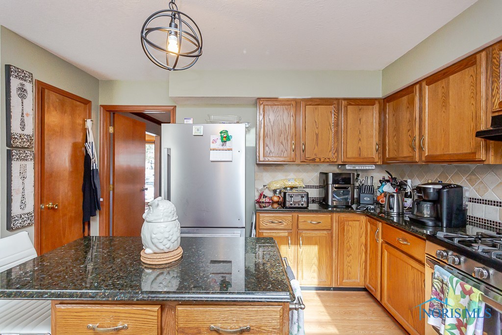 584 Fox View Court, Perrysburg, Ohio image 16