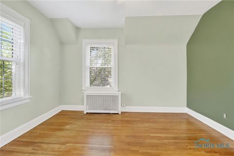 Tiny photo for 2924 Goddard Road, Toledo, OH 43606 (MLS # 6136684)