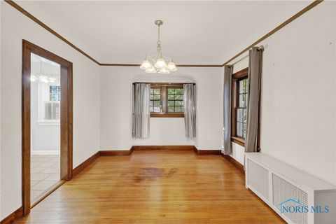 Tiny photo for 2924 Goddard Road, Toledo, OH 43606 (MLS # 6136684)