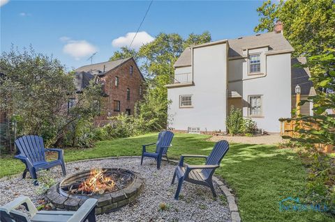 Tiny photo for 2924 Goddard Road, Toledo, OH 43606 (MLS # 6136684)
