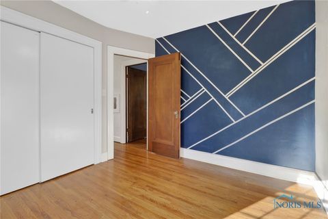 Tiny photo for 2924 Goddard Road, Toledo, OH 43606 (MLS # 6136684)