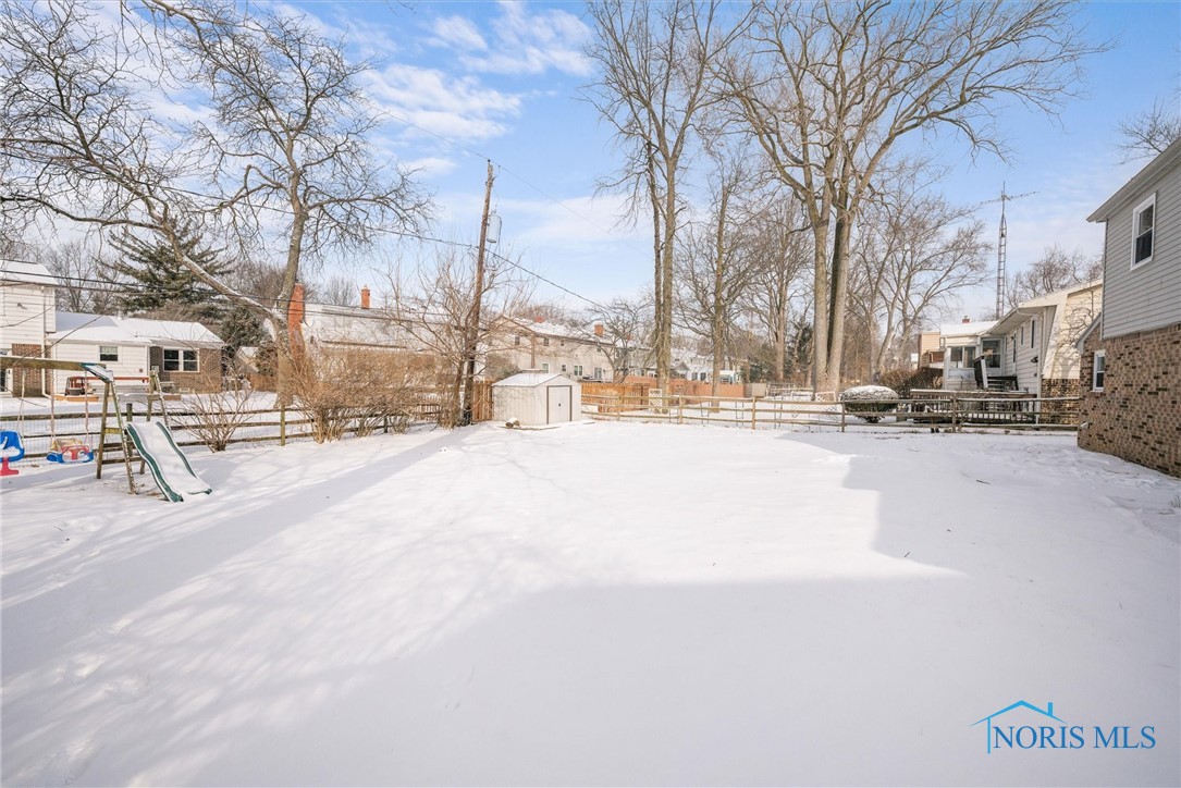3653 Fairwood Drive, Sylvania, Ohio image 37