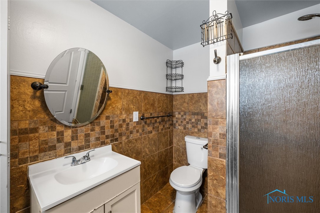 3653 Fairwood Drive, Sylvania, Ohio image 19