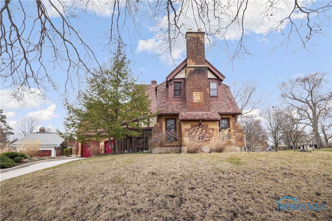 2005 Potomac Drive, Toledo, Ohio image 4