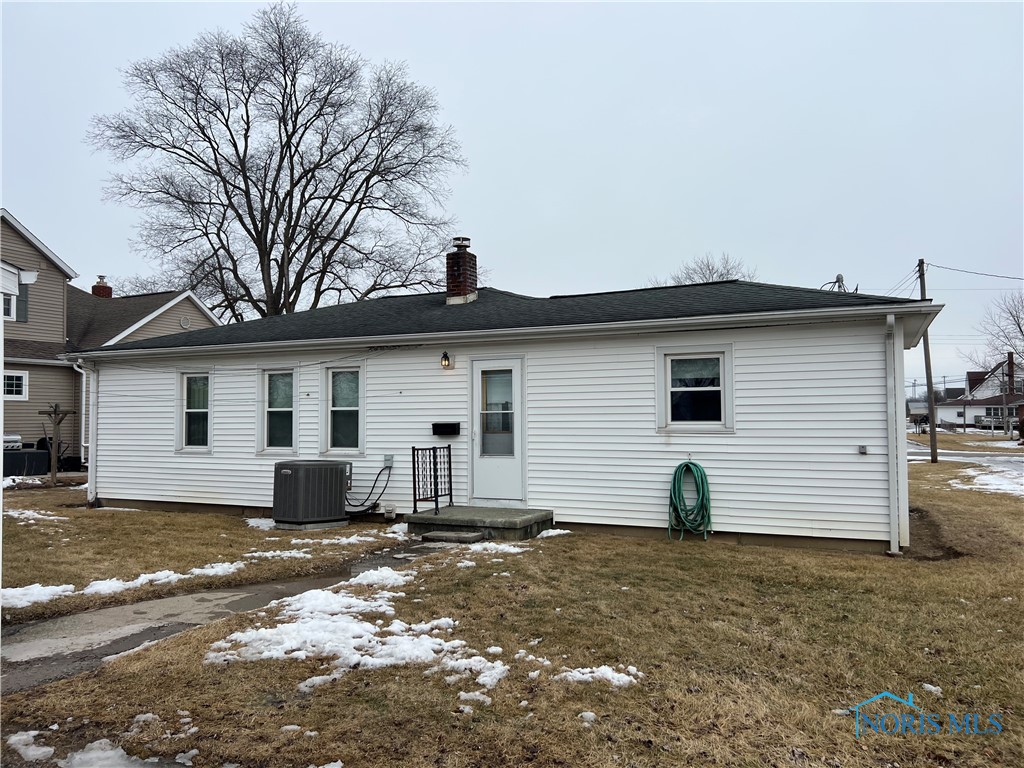 200 S Rock Street, Sherwood, Ohio image 13