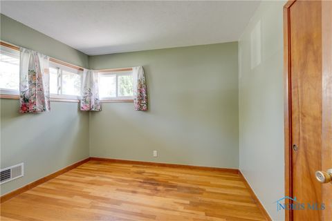 Tiny photo for 331 Southdale Drive, Toledo, OH 43612 (MLS # 6136485)