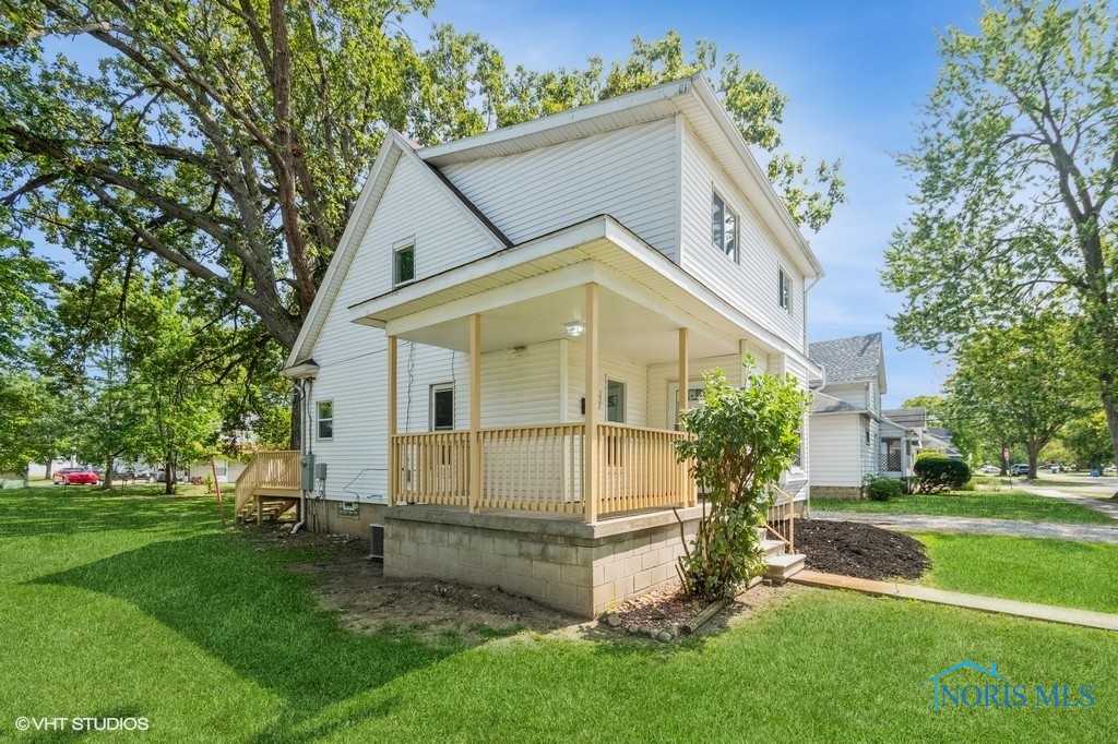227 S Williams Street, Bryan, Ohio image 2