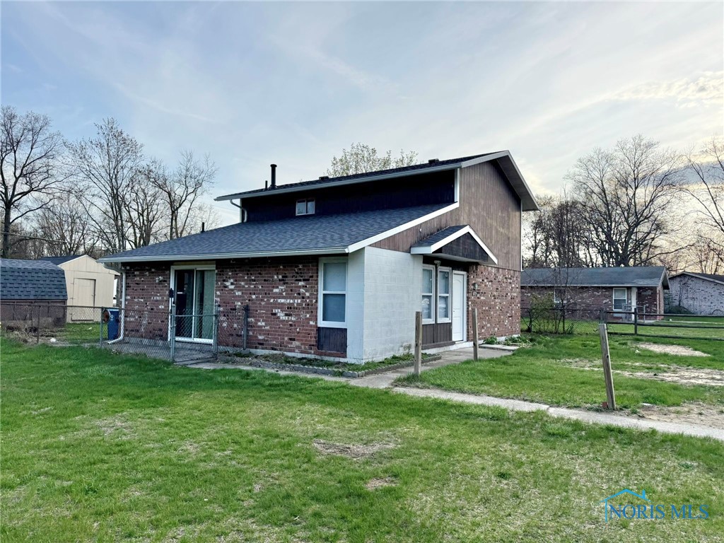 9721 Oak Bend Avenue, Holland, Ohio image 1