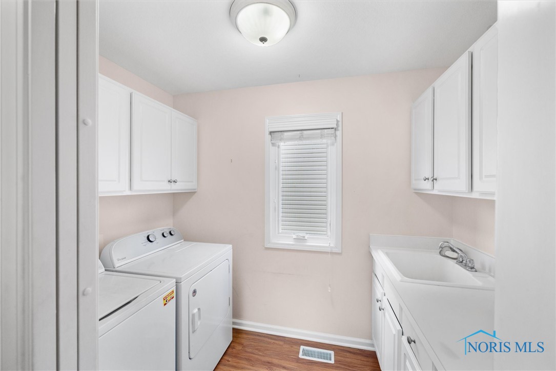 629 Meadowchase Lane, Toledo, Ohio image 24