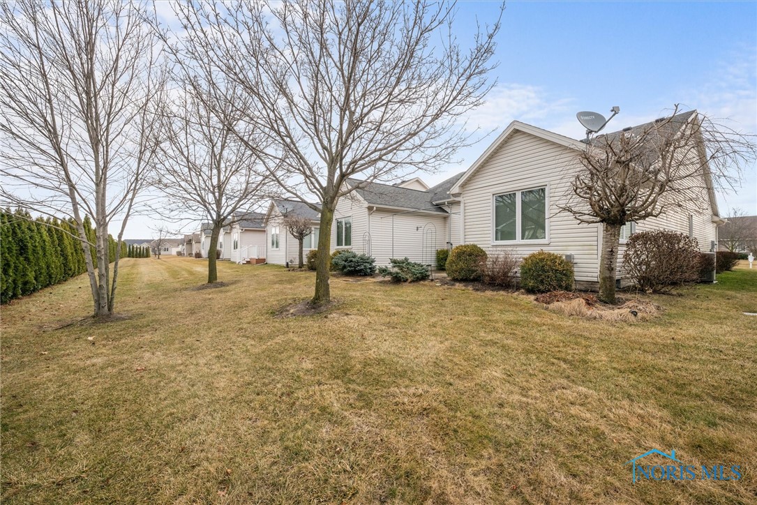 629 Meadowchase Lane, Toledo, Ohio image 32
