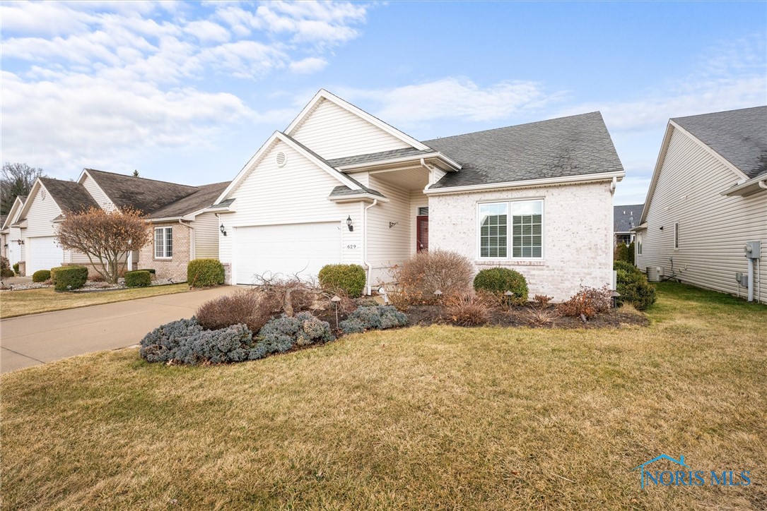 629 Meadowchase Lane, Toledo, Ohio image 4