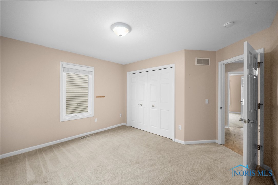 629 Meadowchase Lane, Toledo, Ohio image 13