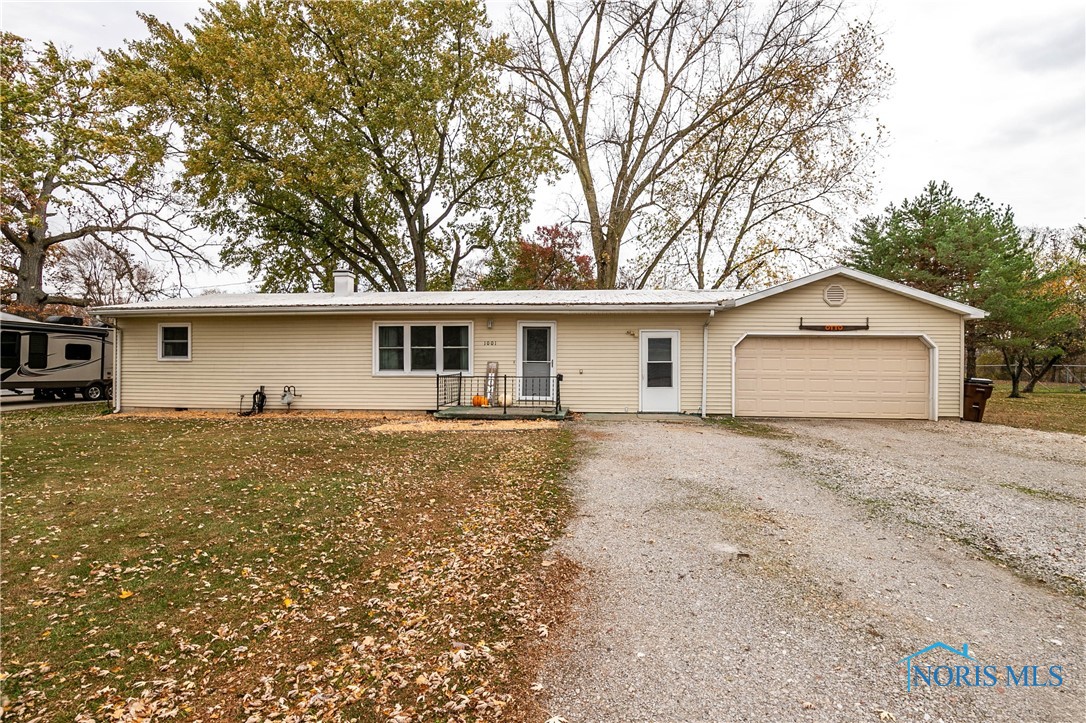 1001 Harding Street, Defiance, Ohio image 1