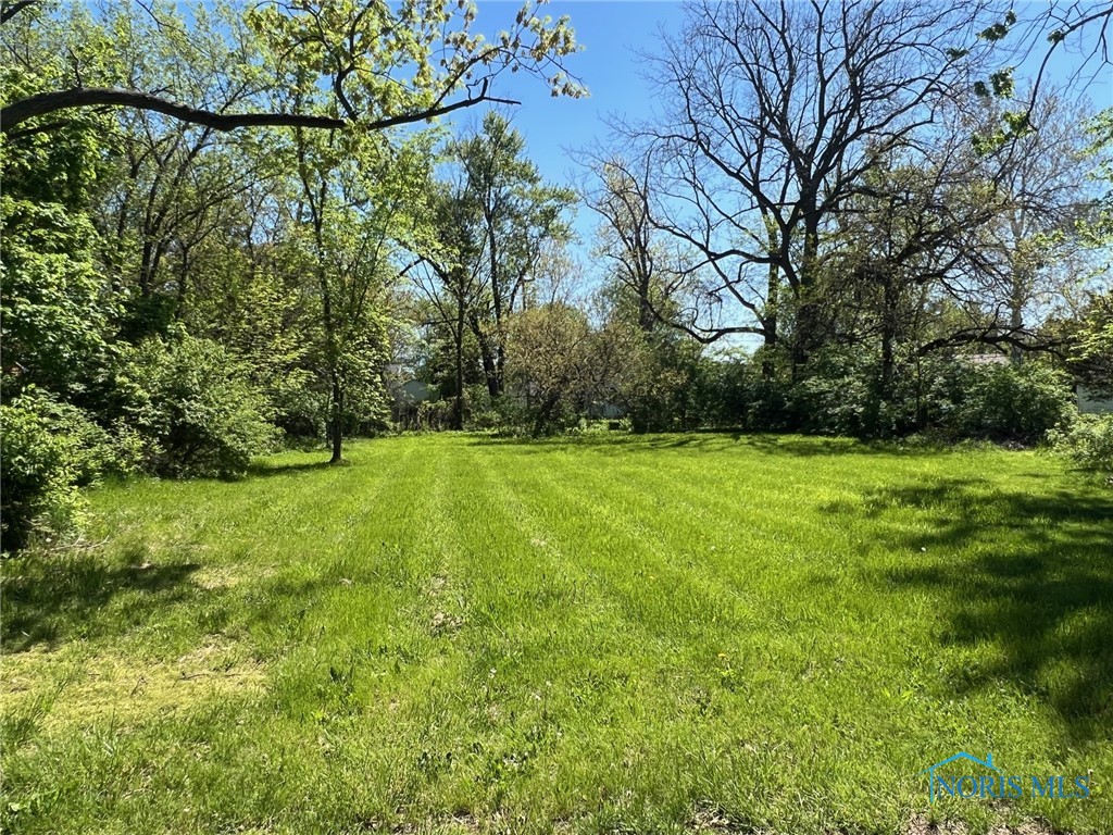 1051 Nela Parkway, Toledo, Ohio image 2