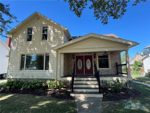 Homes For Sale - 214 Main Street<br/> Pemberville, OH 43450