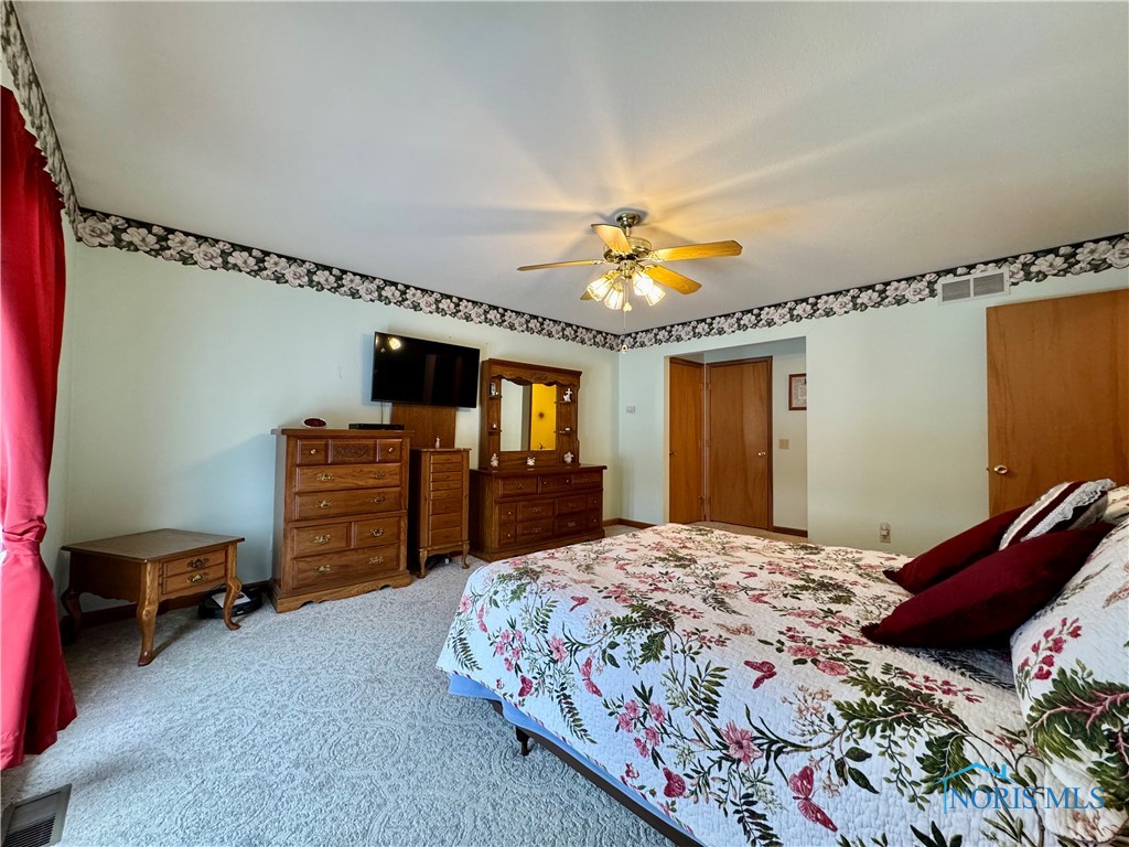 730 Chippewa Drive, Defiance, Ohio image 12