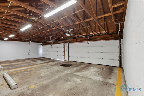 Tiny photo for 4243 W Bancroft Street #104E, Ottawa Hills, OH 43615 (MLS # 6136788)