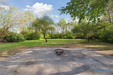 Tiny photo for 7413 Sylvania Avenue, Sylvania, OH 43560 (MLS # 6135915)