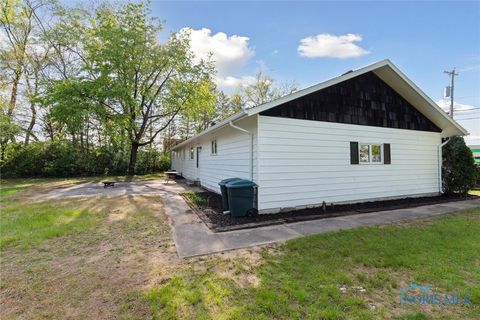 Tiny photo for 7413 Sylvania Avenue, Sylvania, OH 43560 (MLS # 6135915)