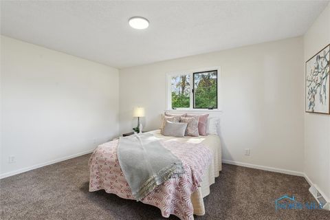 Tiny photo for 7413 Sylvania Avenue, Sylvania, OH 43560 (MLS # 6135915)