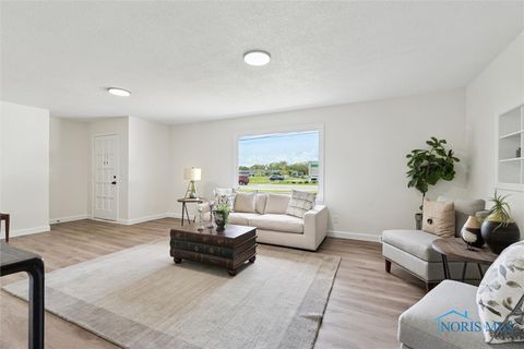 Tiny photo for 7413 Sylvania Avenue, Sylvania, OH 43560 (MLS # 6135915)
