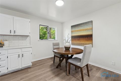 Tiny photo for 7413 Sylvania Avenue, Sylvania, OH 43560 (MLS # 6135915)