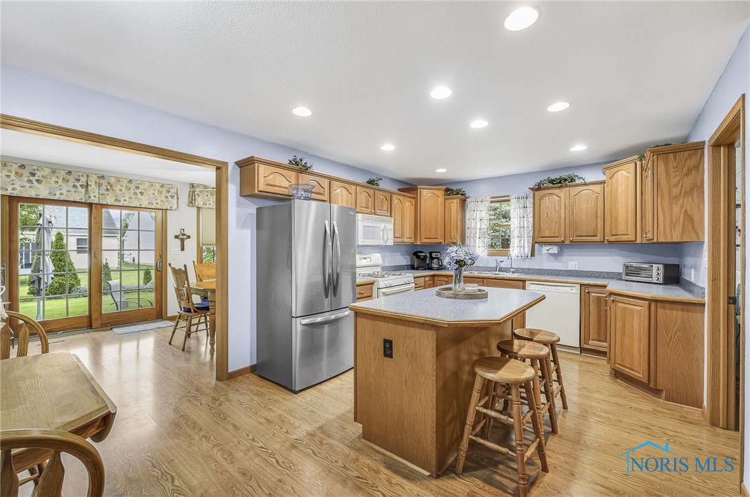 1440 S Redhawk Drive, Perrysburg, Ohio image 9