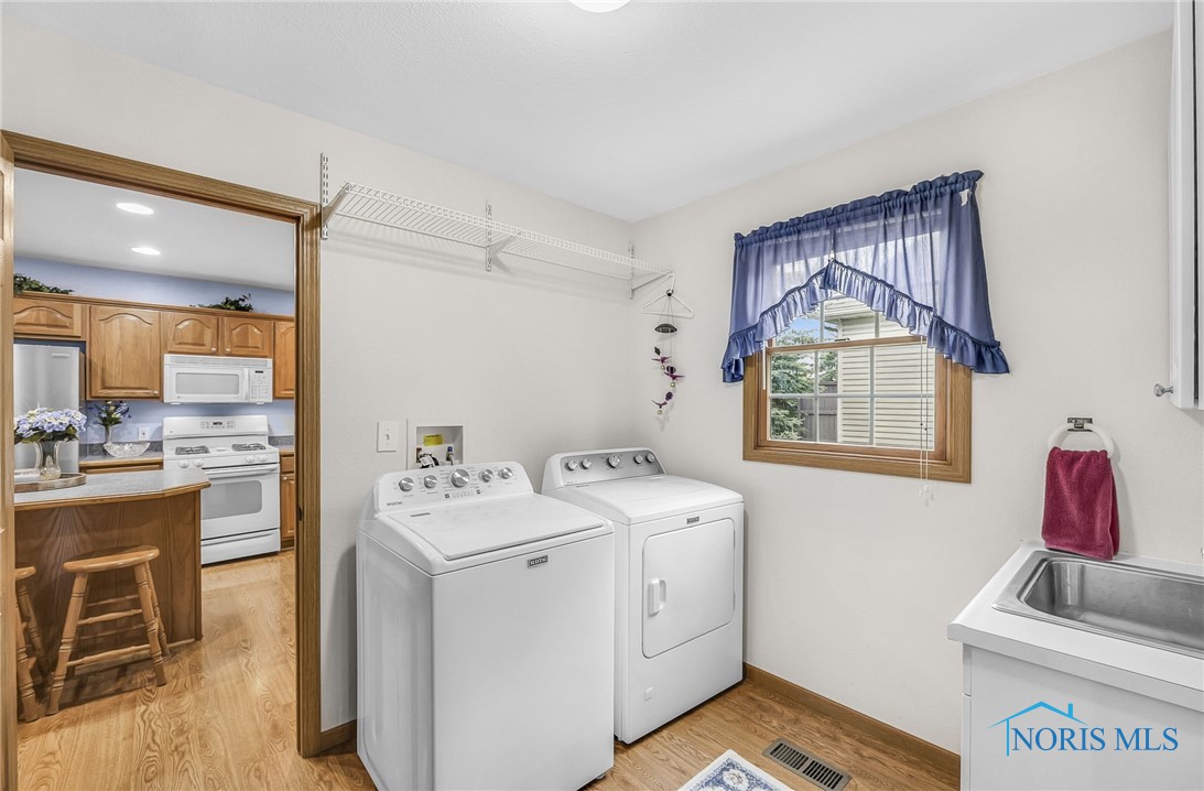 1440 S Redhawk Drive, Perrysburg, Ohio image 16