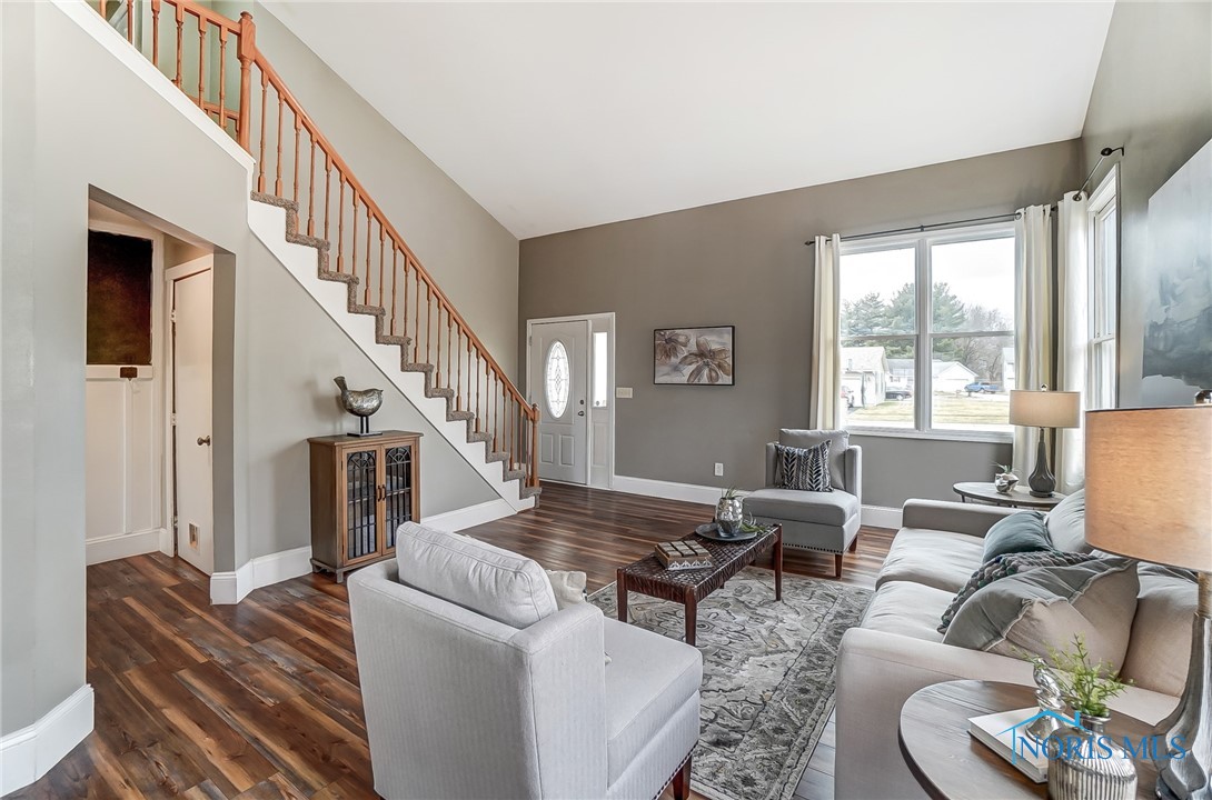 1645 Parkside Place, Findlay, Ohio image 4