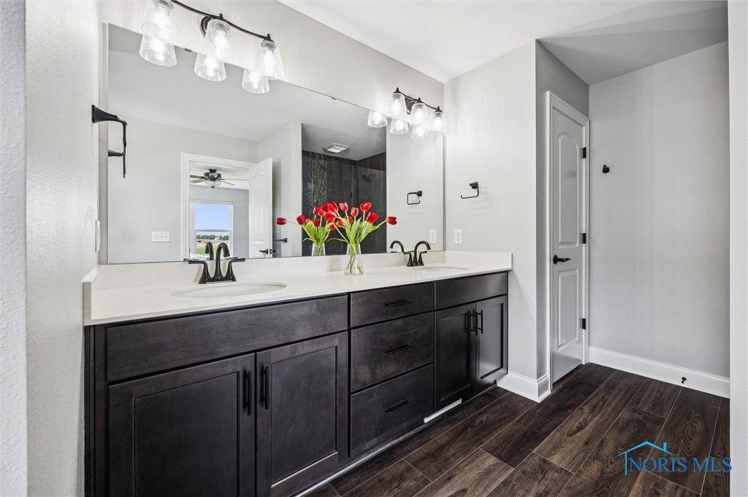 1038 Stoneleigh Road, Perrysburg, Ohio image 13
