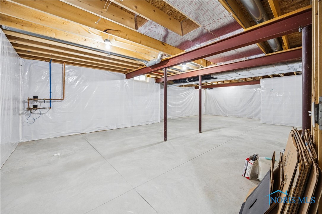 1038 Stoneleigh Road, Perrysburg, Ohio image 31