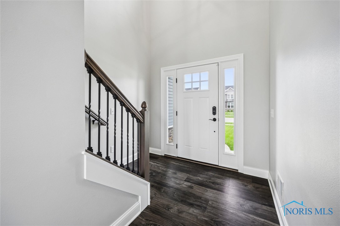 1038 Stoneleigh Road, Perrysburg, Ohio image 11