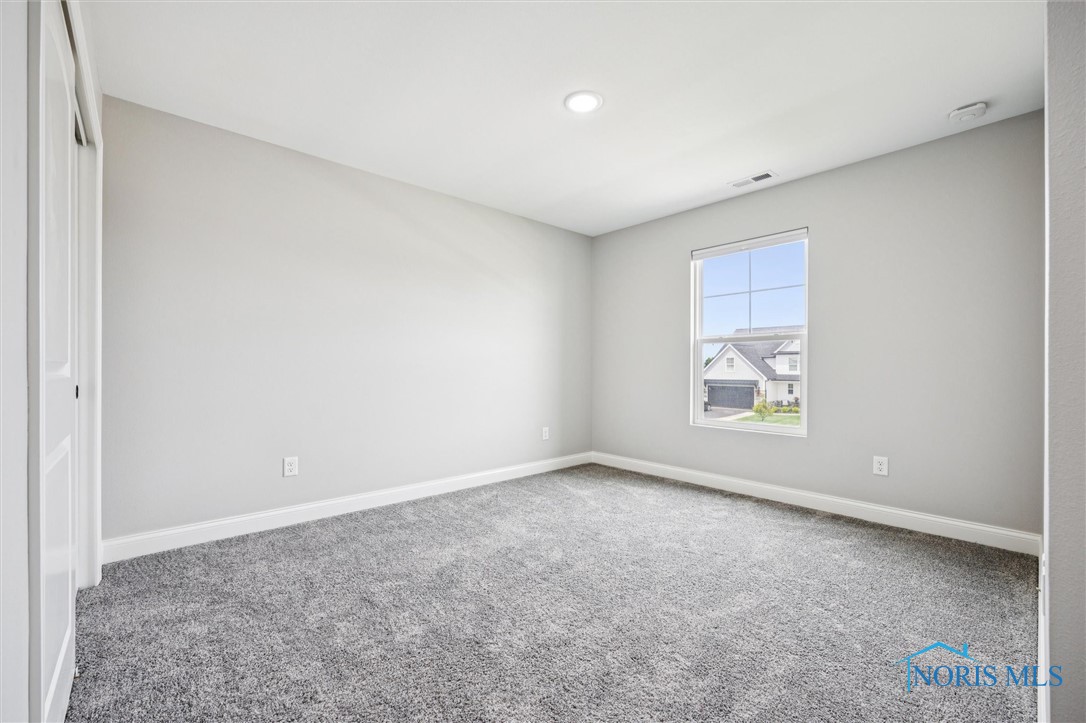 1038 Stoneleigh Road, Perrysburg, Ohio image 20