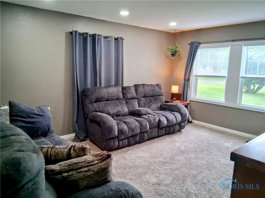 5334 Adella, Toledo, Ohio image 10