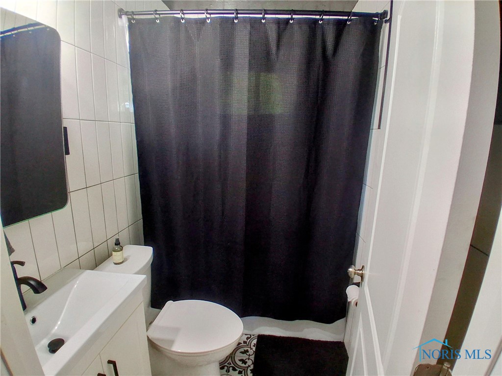 5334 Adella, Toledo, Ohio image 19