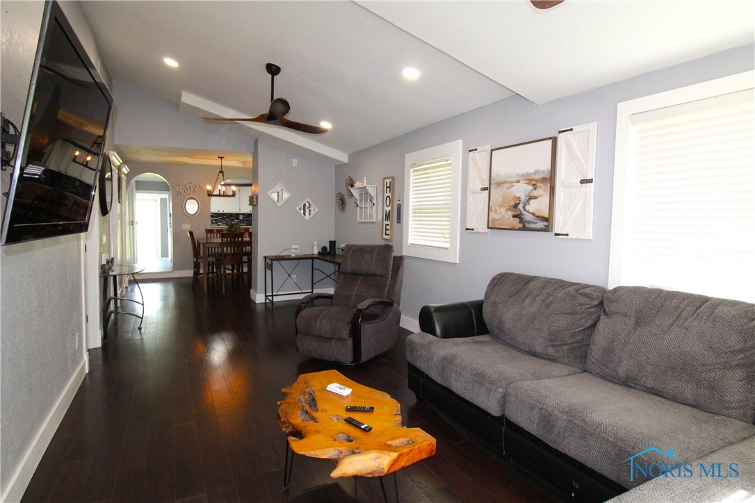 2763 N Downing Road, Genoa, Ohio image 3