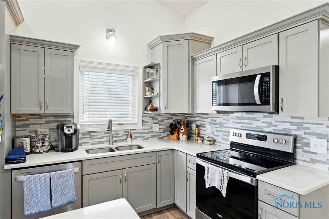9274 Shaffer Street, Findlay, Ohio image 13