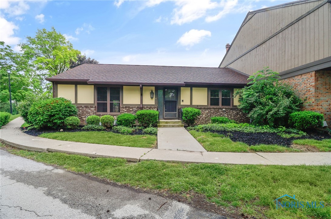 4 Knollwood Drive, Perrysburg, Ohio image 2