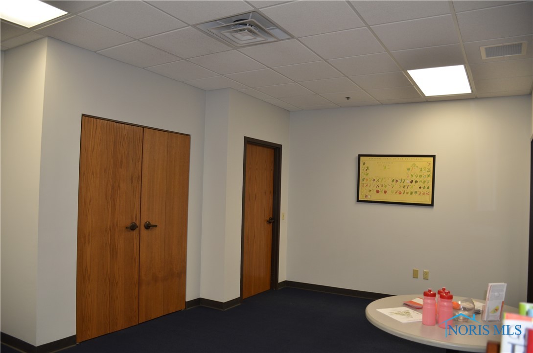 Findlay, Ohio 45840, United States, ,Residential,Active,73427