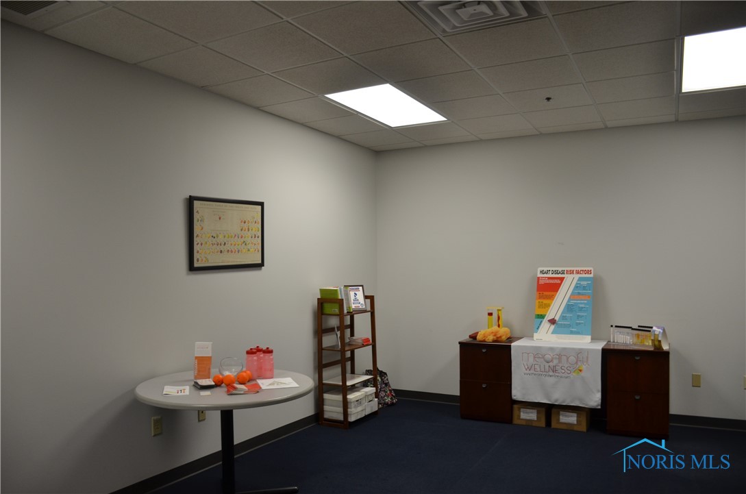 Findlay, Ohio 45840, United States, ,Residential,Active,73427