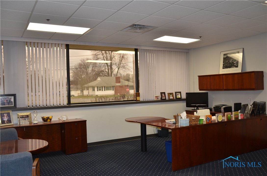 Findlay, Ohio 45840, United States, ,Residential,Active,73427