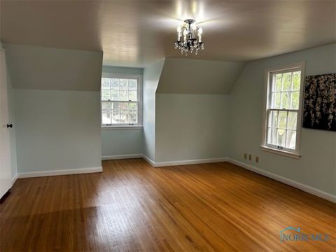 Tiny photo for 817 Oakwood Avenue, Bryan, OH 43506 (MLS # 6136217)