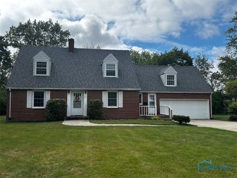 Tiny photo for 817 Oakwood Avenue, Bryan, OH 43506 (MLS # 6136217)