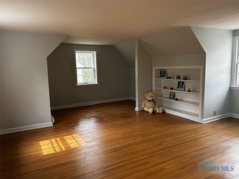 Tiny photo for 817 Oakwood Avenue, Bryan, OH 43506 (MLS # 6136217)